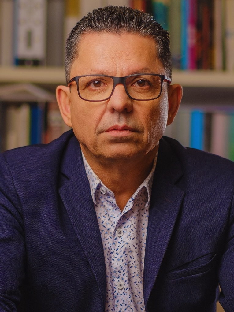 Miguel Sanches Neto